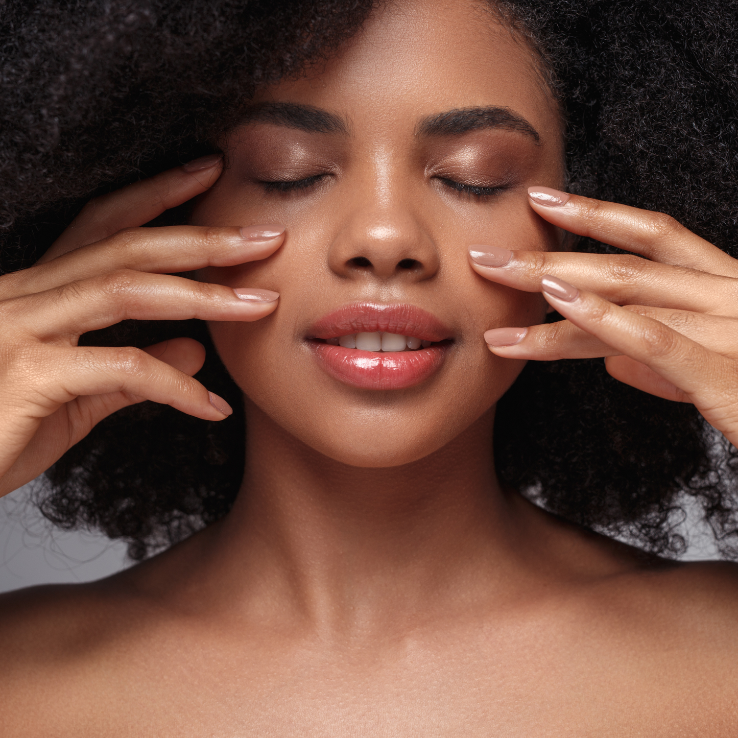 Essential - Sensitive Skincare Kit by Dermaviduals