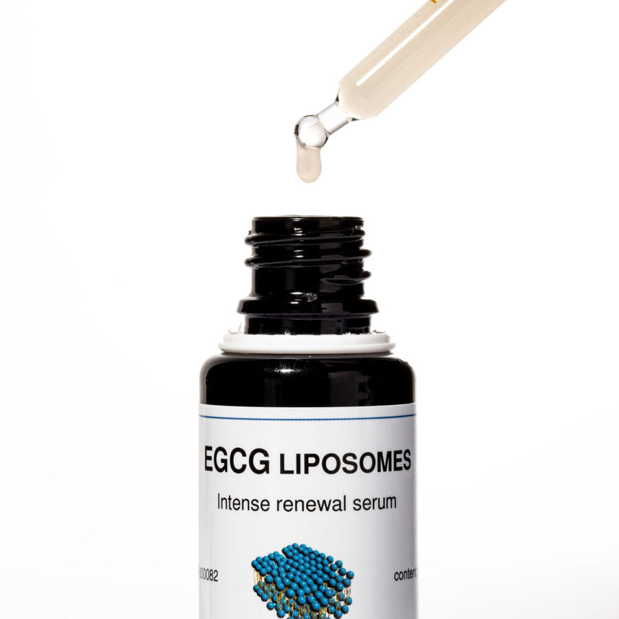 EGCG Liposomes Serum by Dermaviduals - antioxidant age management